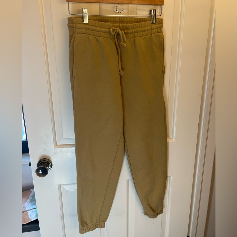 Aritzia sweatpants xs